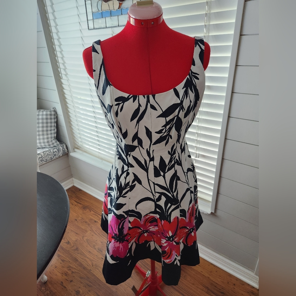 Jones Wear floral dress